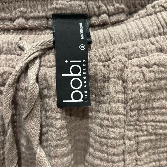 bobi High Waist Tan Women's Gauze Cargo Shorts - Picture 5 of 6